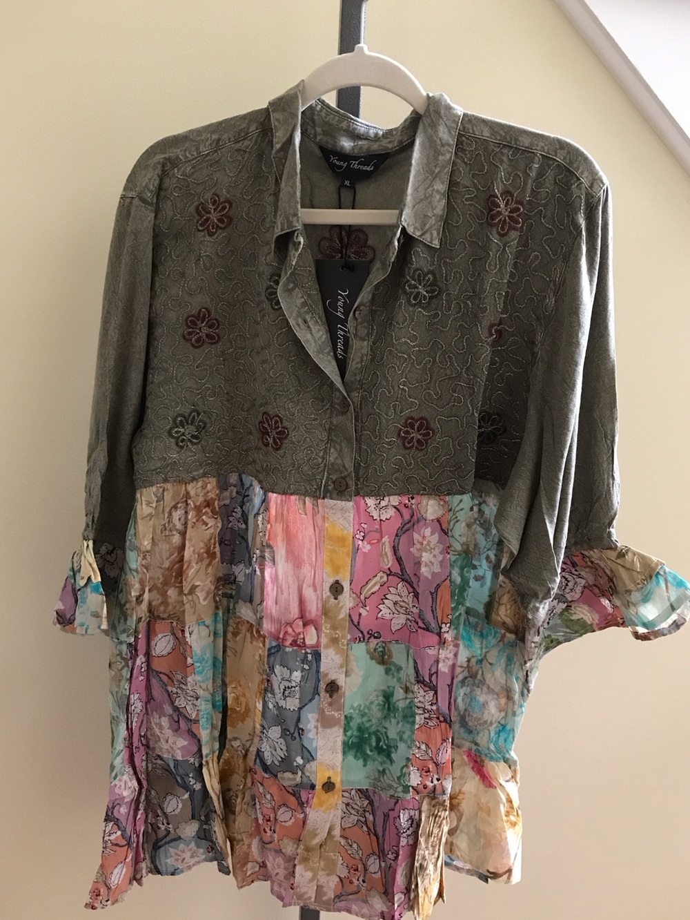 YOUNG THREADS NWT Dress Olive Floral size medium large